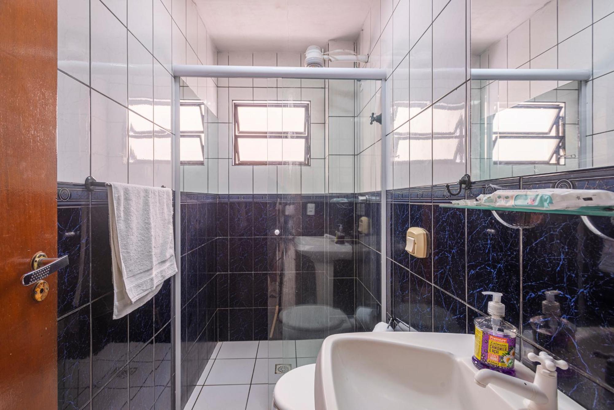 102 2 Quartos Apartamento