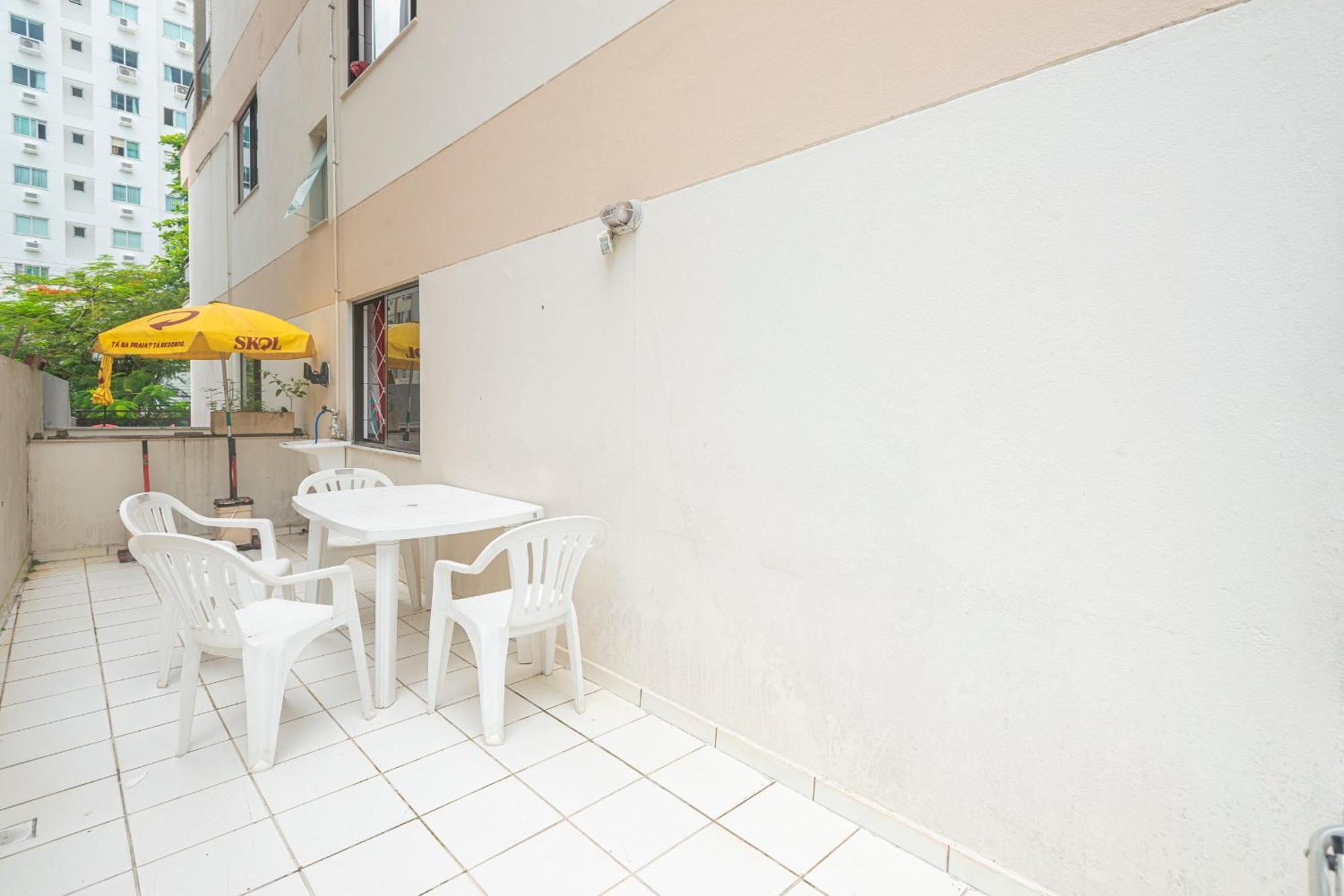 102 2 Quartos Apartamento