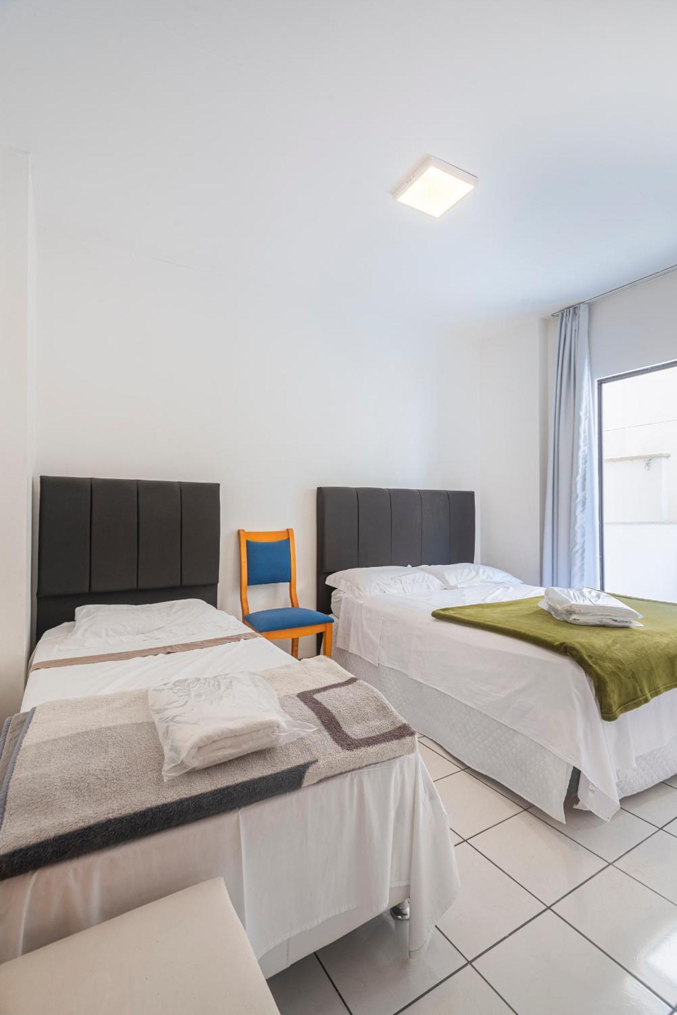 102 2 Quartos Apartamento *